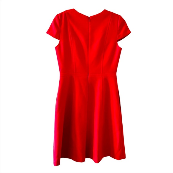 Eliza J Red Crepe Cap Sleeve A-line Flare Dress size 6 - Picture 2 of 5